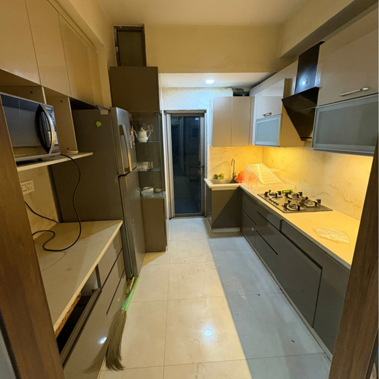 Kitchen, paras-dews 3 Bedroom 1900 Sq.Ft. Apartment In Panwala Khusropur Gurgaon 9507216