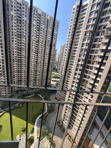 2 BHK Apartment For Rent in Runwal Eirene, Balkum Pada