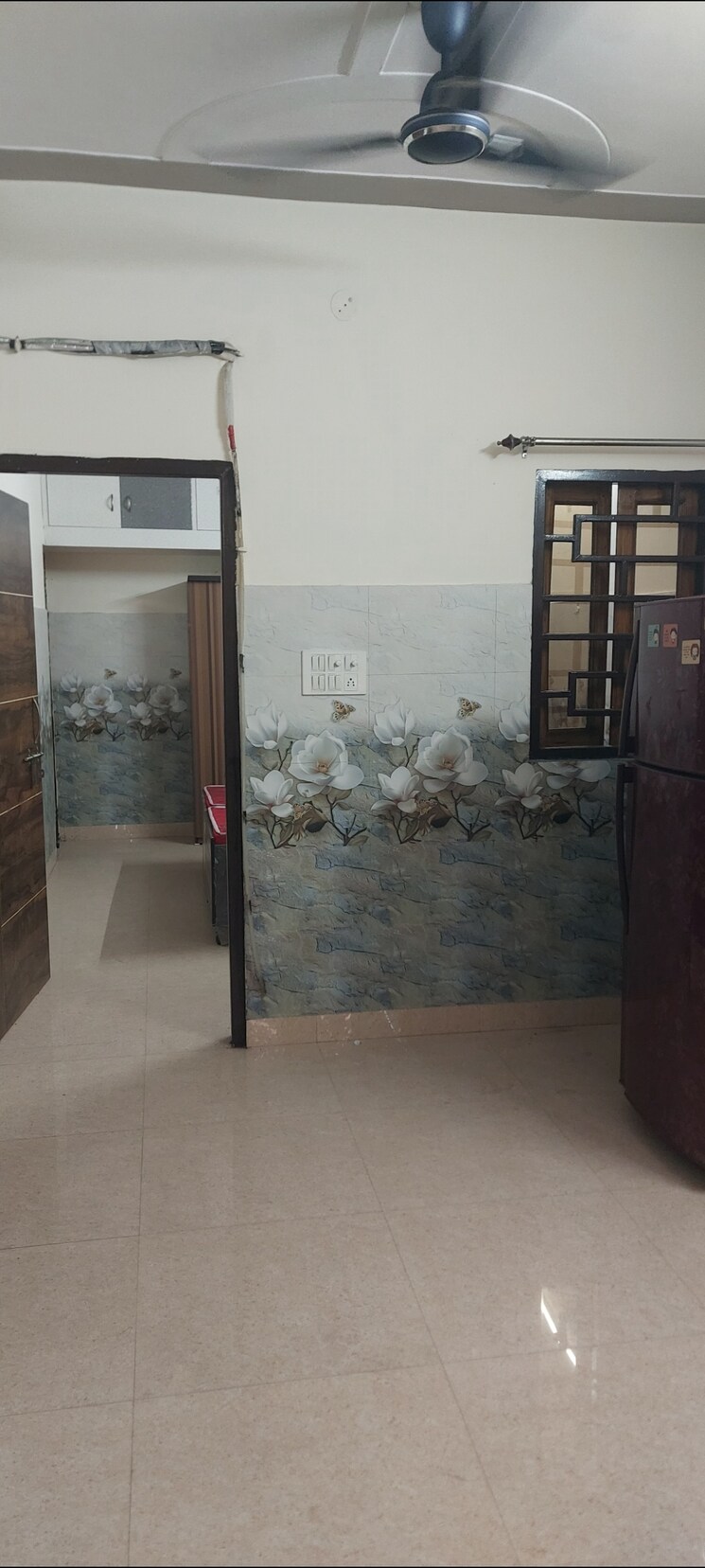 Room, aadharshila-apartment 1 Bedroom 500 Sq.Ft. Apartment In Sarita Vihar Delhi 9507215