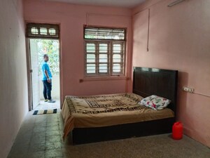 Bedroom in 1 BHK Apartment at Roy Bhavan, Andheri East – for Rent