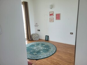 Bathroom in 3 BHK Apartment at DLF The Crest, Sector 54 – for Rent