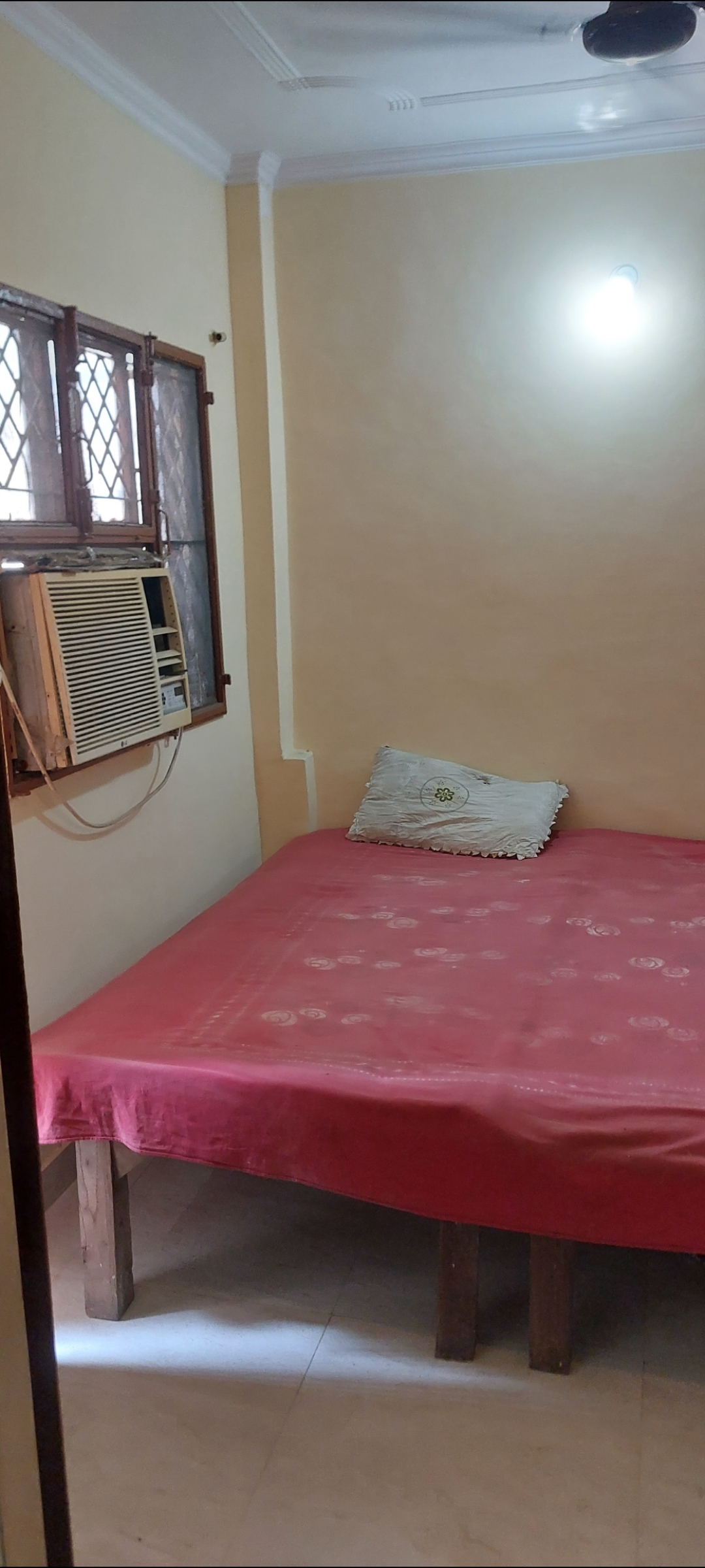 1 BHK Apartment For Rent in Aadharshila Apartment