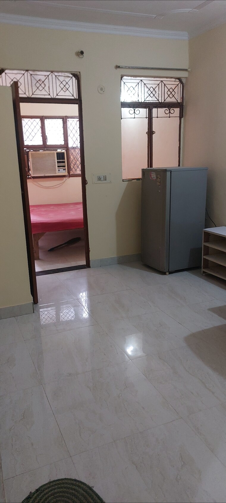 Room, aadharshila-apartment 1 Bedroom 350 Sq.Ft. Apartment In Sarita Vihar Delhi 9507233