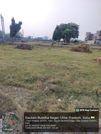 Plot for Sale in Sector 27 Yamuna Expressway, Greater Noida