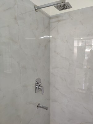 Bathroom in 1 BHK Builder Floor at Vastu Apartments, Sector 55 – for Rent