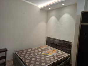 Bedroom in 1 BHK Builder Floor at Vastu Apartments, Sector 55 – for Rent