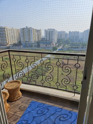 Bedroom in 2 BHK Apartment at Nyati Era, Dhanori – for Rent