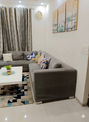 Team Area in 3 BHK Apartment at Emaar Palm Hills, Sector 77 – for Rent