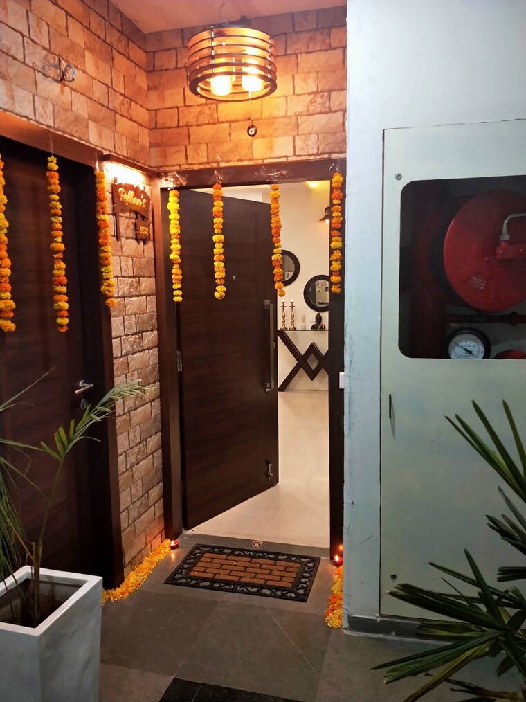 Team Area, emaar-palm-hills 3 Bedroom 1450 Sq.Ft. Apartment In Sector 77 Gurgaon 9507267