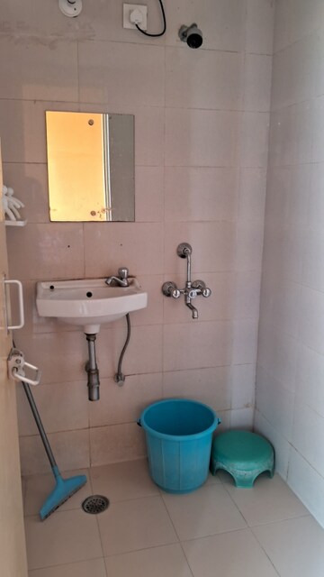Bathroom in 1 BHK Apartment at Lotus Homz, Sector 111 – for Rent
