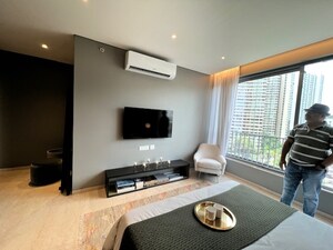 Master Bedroom in 3 BHK Apartment at Oberoi Maxima, Andheri East – for Sale