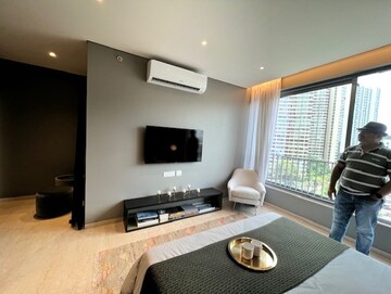 Master Bedroom in 3 BHK Apartment at Oberoi Maxima, Andheri East – for Sale