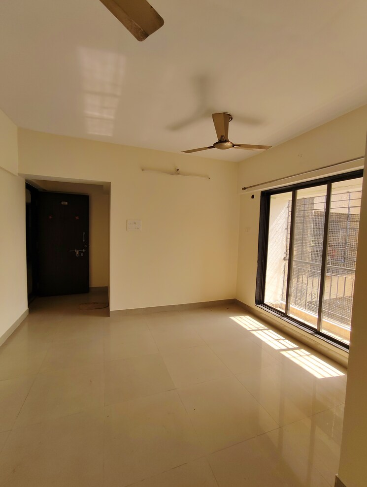 Living Room, hubtown-gardenia 2 Bedroom 930 Sq.Ft. Apartment In Mira Road Thane 9507318