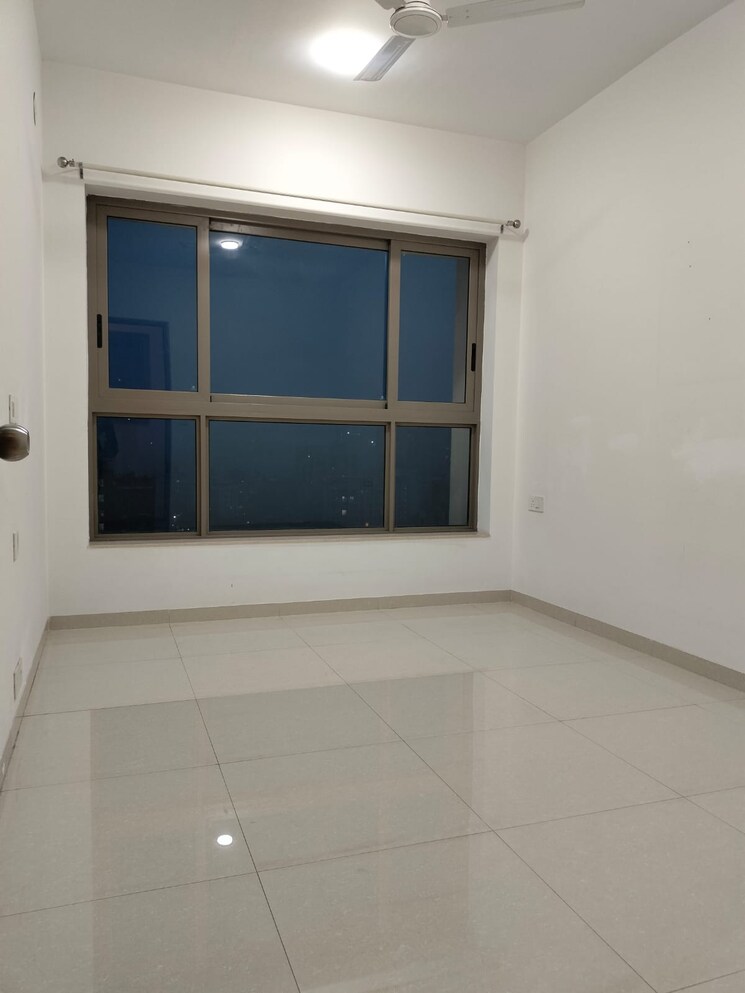 Room, kalpataru-paramount 2 Bedroom 711 Sq.Ft. Apartment In Kapur Bawdi Thane 9507322