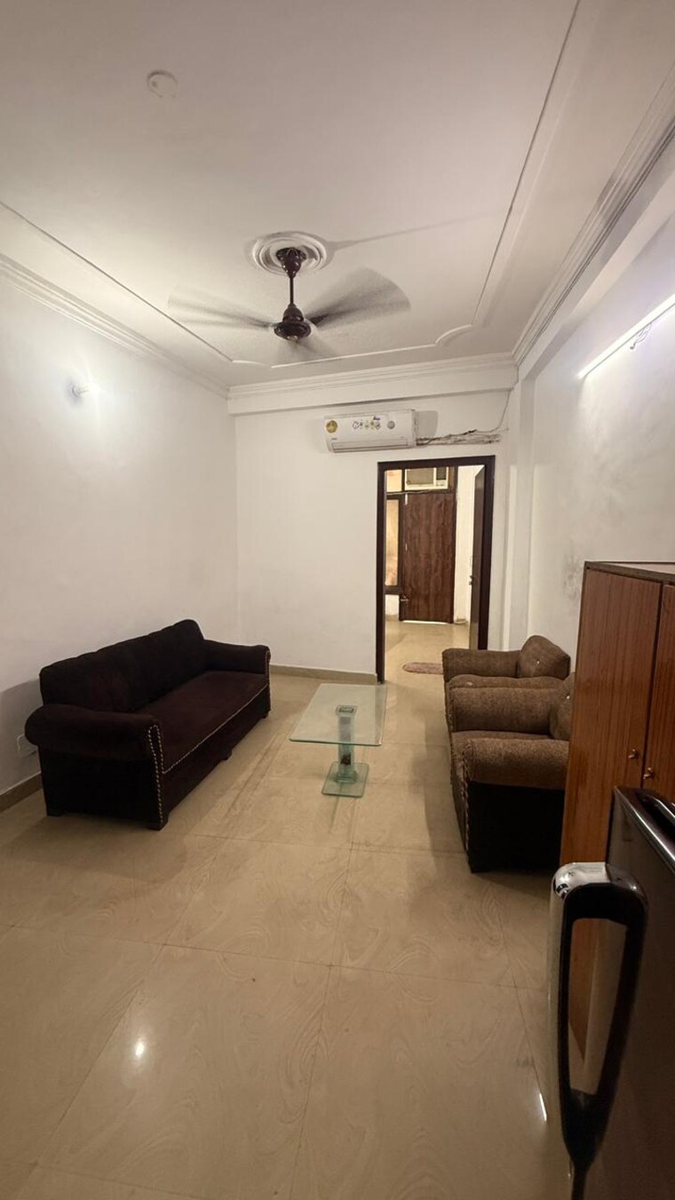 Living Room, saket 1 Bedroom 400 Sq.Ft. Builder Floor In Saket Delhi 9507334