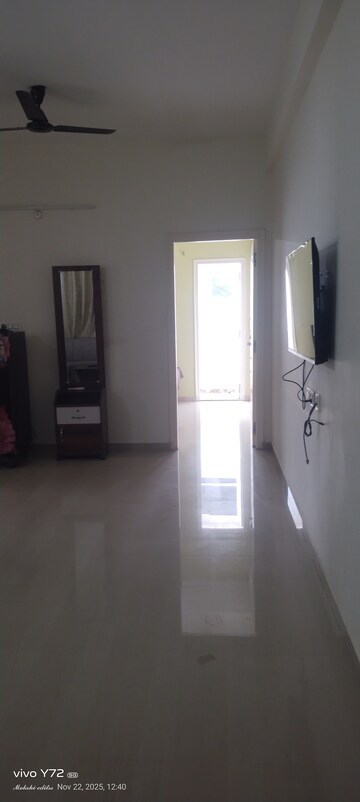 Room in 2 BHK Apartment at Pavani Laxmi Nivas, Madhapur – for Rent