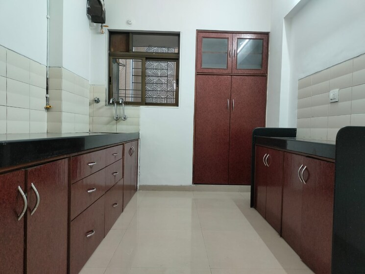 Kitchen, vijay-garden 2 Bedroom 700 Sq.Ft. Apartment In Ghodbunder Road Thane 9507343