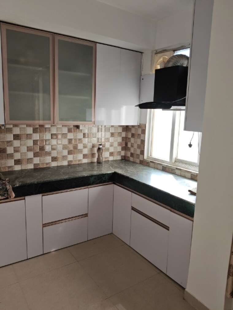 Kitchen, shree-vardhman-green-court 2 Bedroom 626 Sq.Ft. Apartment In Sector 90 Gurgaon 9507424