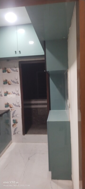 Furnished Amenities in 2 BHK Apartment at Pavani Laxmi Nivas, Madhapur – for Rent