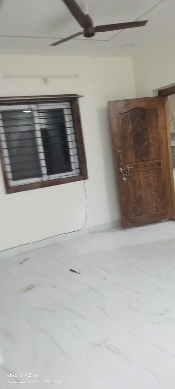 Room in 2 BHK Apartment at Pavani Laxmi Nivas, Madhapur – for Rent