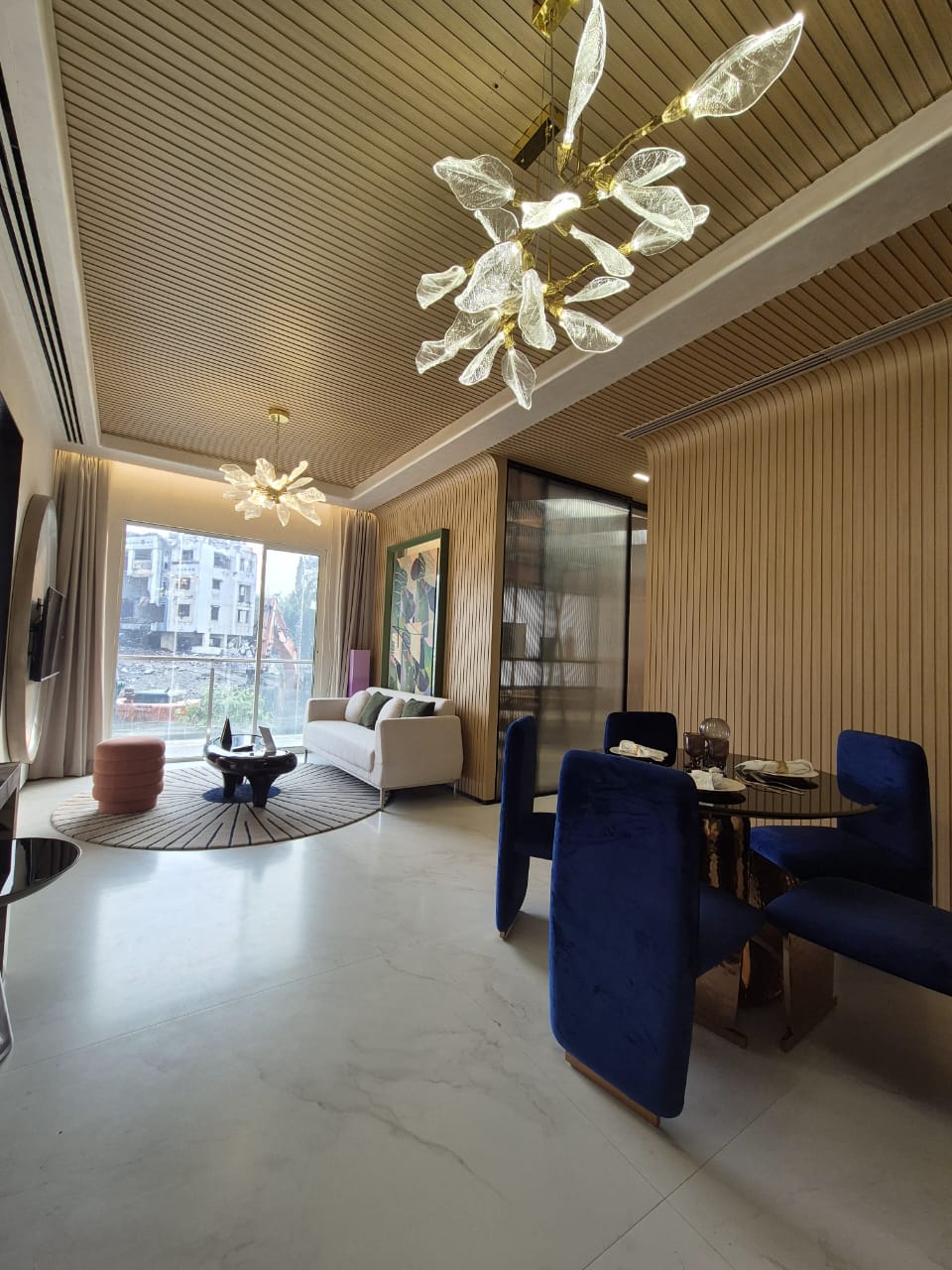 2 BHK Apartment For Sale in Omkar Meridia