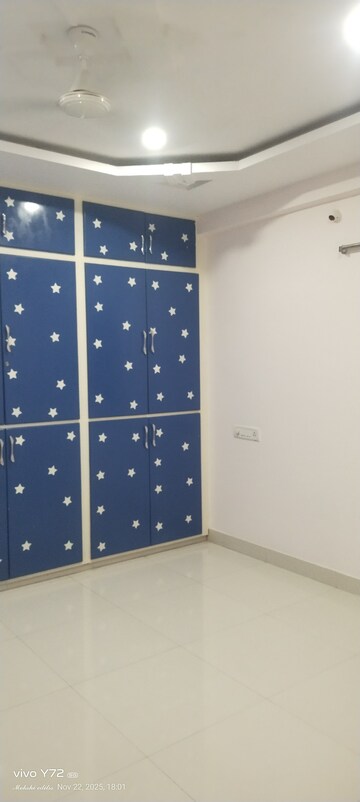 Furnished Amenities in 2 BHK Apartment at Pavani Laxmi Nivas, Madhapur – for Rent