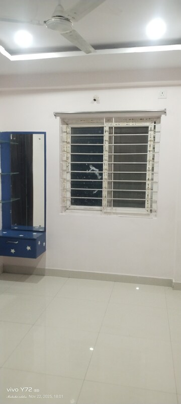 Room in 2 BHK Apartment at Pavani Laxmi Nivas, Madhapur – for Rent