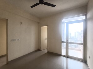 Room in 3 BHK Apartment at Conscient Habitat 78, Sector 78 – for Sale