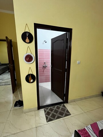 Furnished Amenities in 2 BHK Independent House at Sector 23a – for Rent