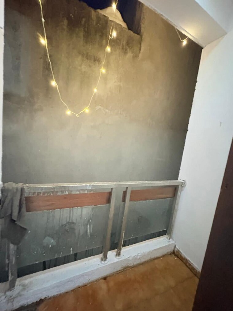 Balcony, chattarpur 1 Bedroom 450 Sq.Ft. Builder Floor In Chattarpur Delhi 9507437