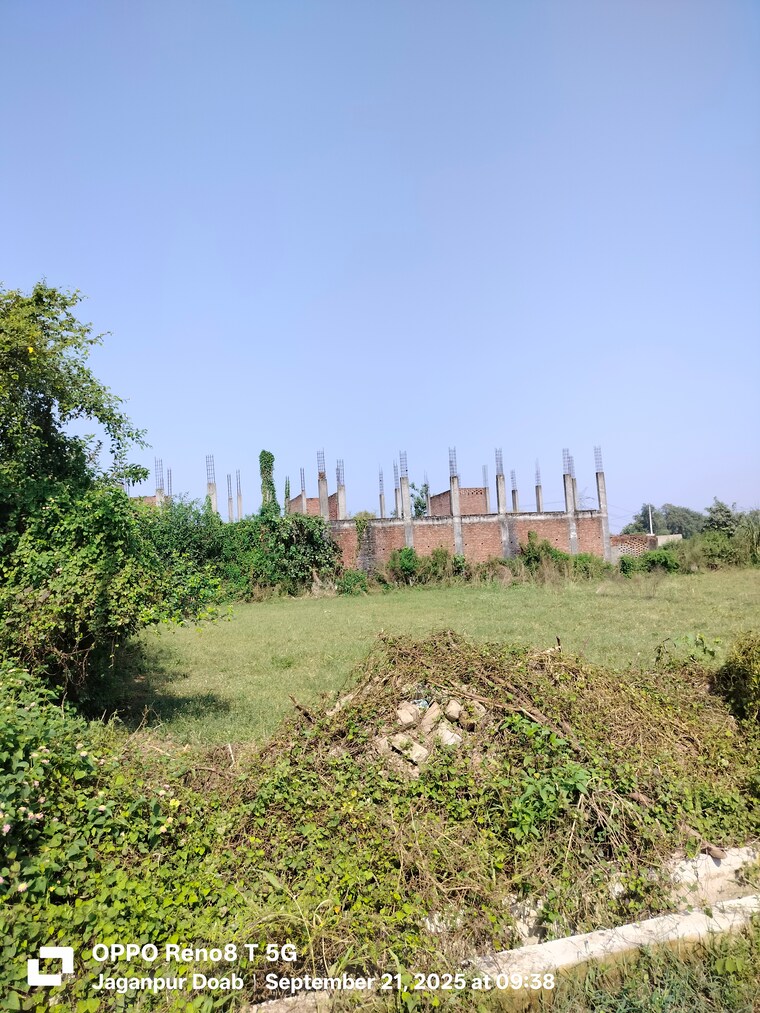 undefined, sector 27 yamuna expressway  650 Sq.Yd. Plot In Sector 27 Yamuna Expressway Greater Noida 9507495