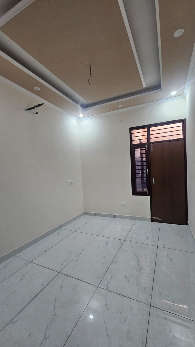 Room, shiva-enclave-zirakpur 2 Bedroom 115 Sq.Ft. Independent House In Patiala Road Zirakpur 9507537