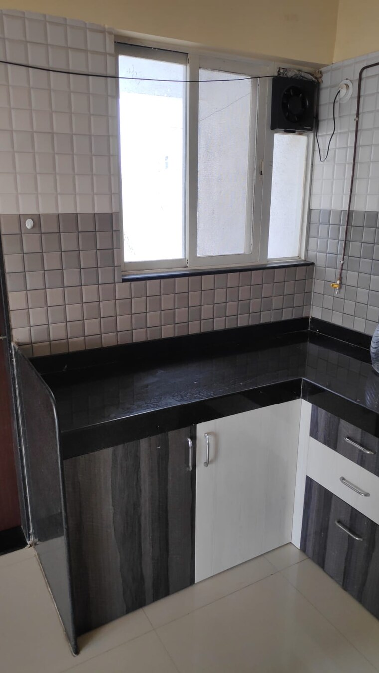 Kitchen, wakad 2 Bedroom 850 Sq.Ft. Apartment In Wakad Pune 9507539