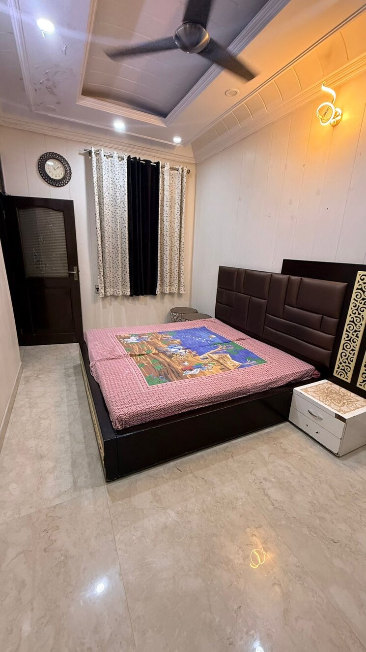 Bedroom, pitampura 2 Bedroom 1000 Sq.Ft. Builder Floor In Pitampura Delhi 9507552
