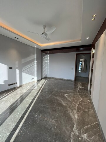 Kitchen in 4 BHK Builder Floor at Ansal Sushant Lok I, Sector 43 – for Rent