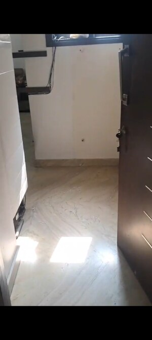 Bathroom in 3 BHK Builder Floor at Pitampura – for Rent