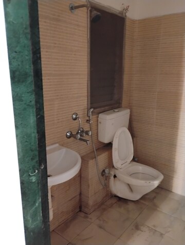 Furnished Amenities in 2 BHK Apartment at DB Orchid Ozone, Dahisar East – for Rent