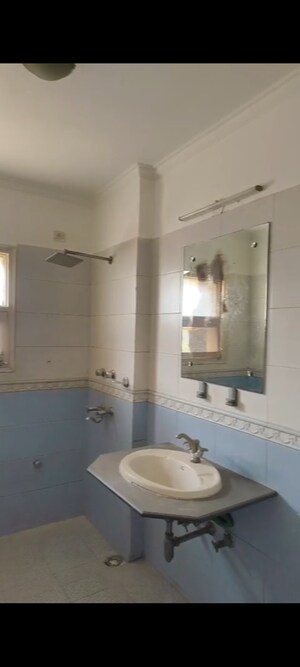 Bathroom in 3 BHK Apartment at City Heights, Sector 39 – for Sale