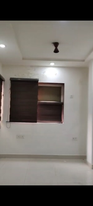 Furnished Amenities in 3 BHK Builder Floor at Pitampura – for Rent