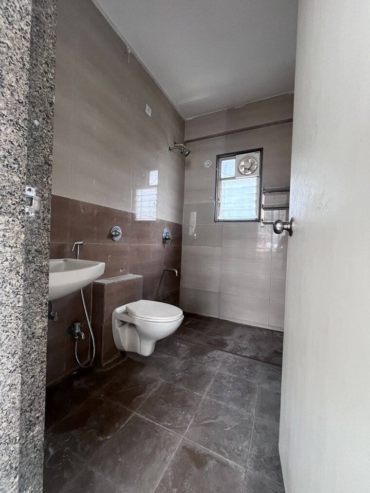 Bathroom, guardian-eastern-meadows 2 Bedroom 990 Sq.Ft. Apartment In Wagholi Pune 9507659