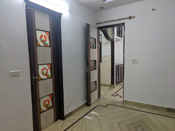 Room in 1 BHK Builder Floor at Rohini Sector 16 – for Rent