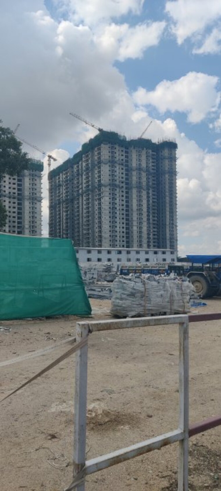 Exterior View, vasavi-ananda-nilayam 3 Bedroom 2270 Sq.Ft. Apartment In Lb Nagar Hyderabad 9507679