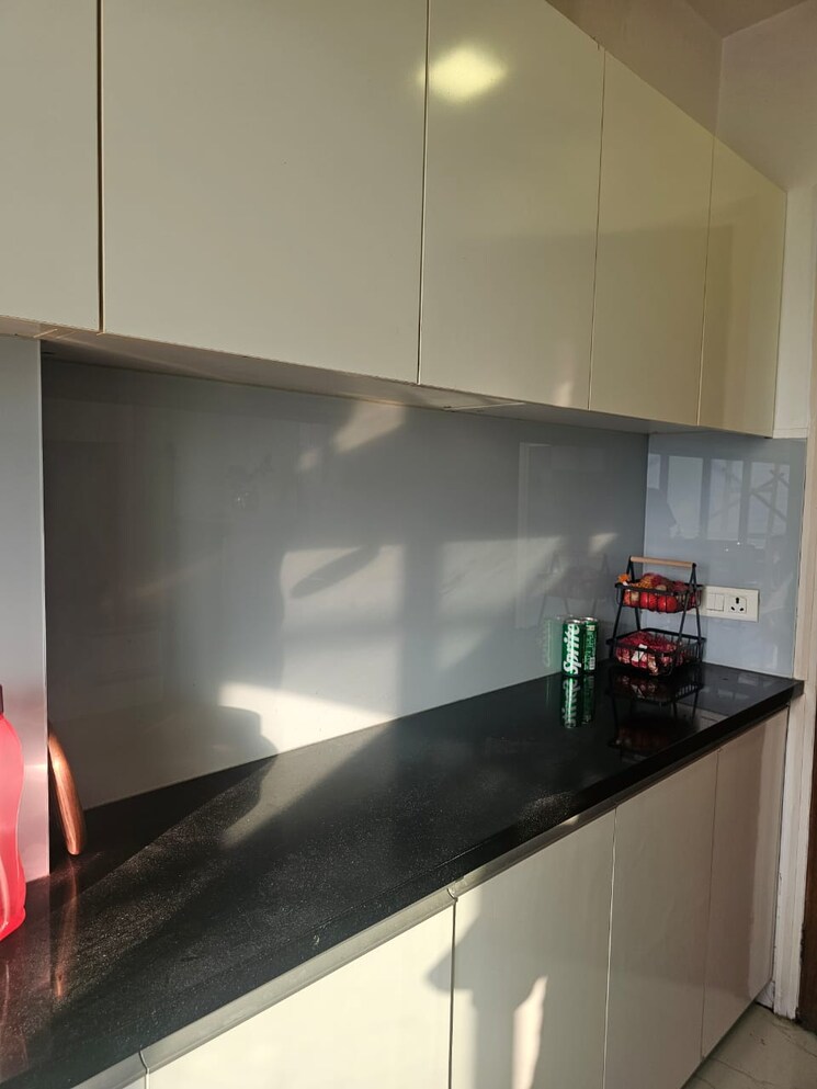 Kitchen, lokhandwala-harmony 2 Bedroom 900 Sq.Ft. Apartment In Worli Mumbai 9507739