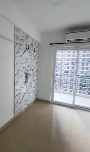 Room in 3 BHK Apartment at ATS Nobility, Sector 4 Greater Noida – for Rent