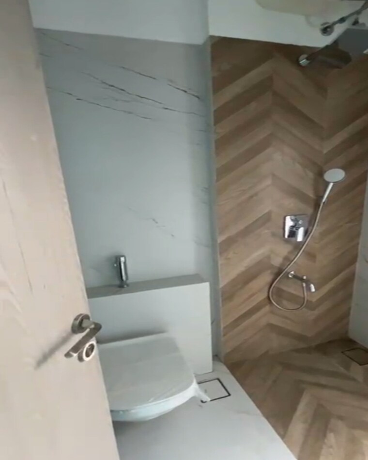 Bathroom, aayush-ayaansh 2 Bedroom 910 Sq.Ft. Apartment In Chembur Mumbai 9507798