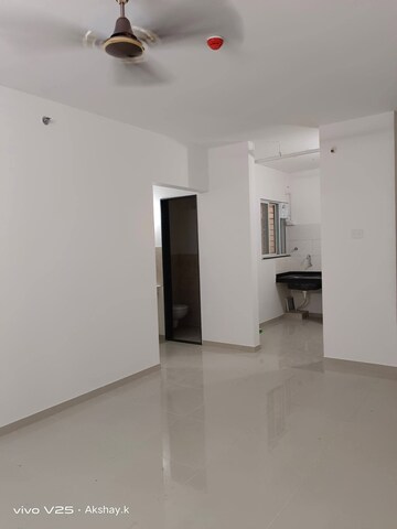 Room in 1 BHK Apartment at Yashwin Orrizonte, Kharadi – for Rent