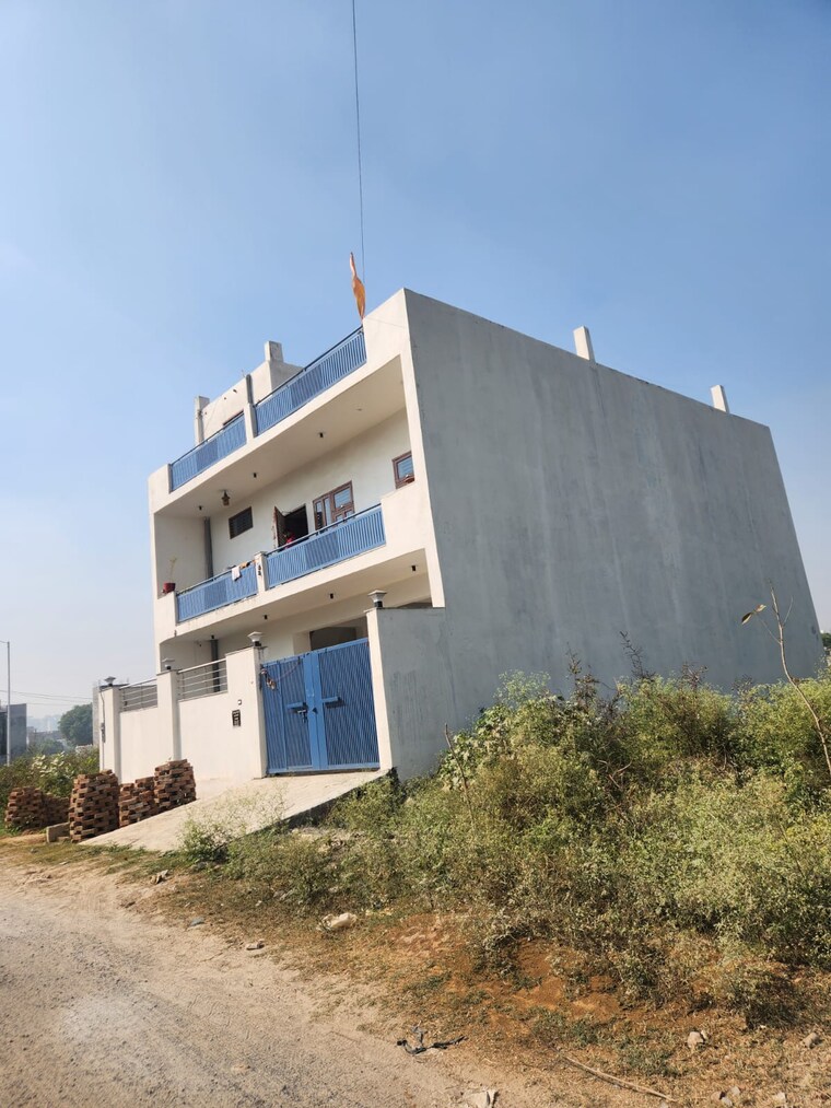 Exterior View, noida extension  112 Sq.Yd. Plot In Noida Extension Greater Noida 9507845