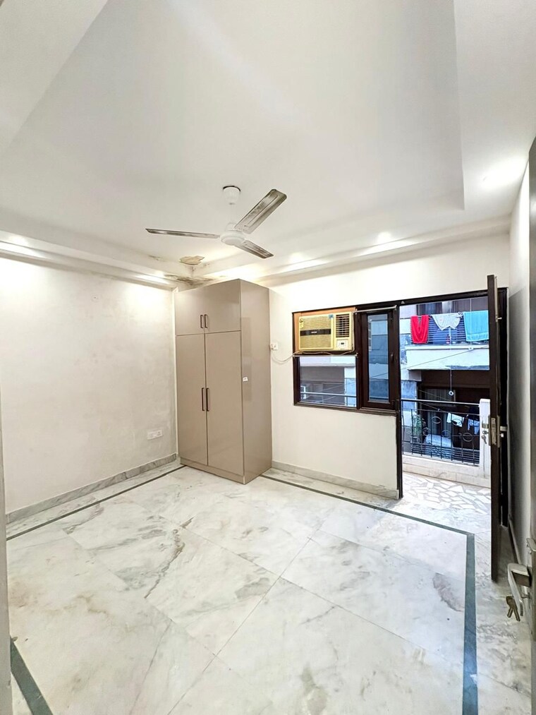 Room, saket 1 Bedroom 502 Sq.Ft. Builder Floor In Saket Delhi 9507856