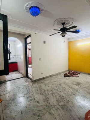 1 BHK Builder Floor For Rent in Chattarpur