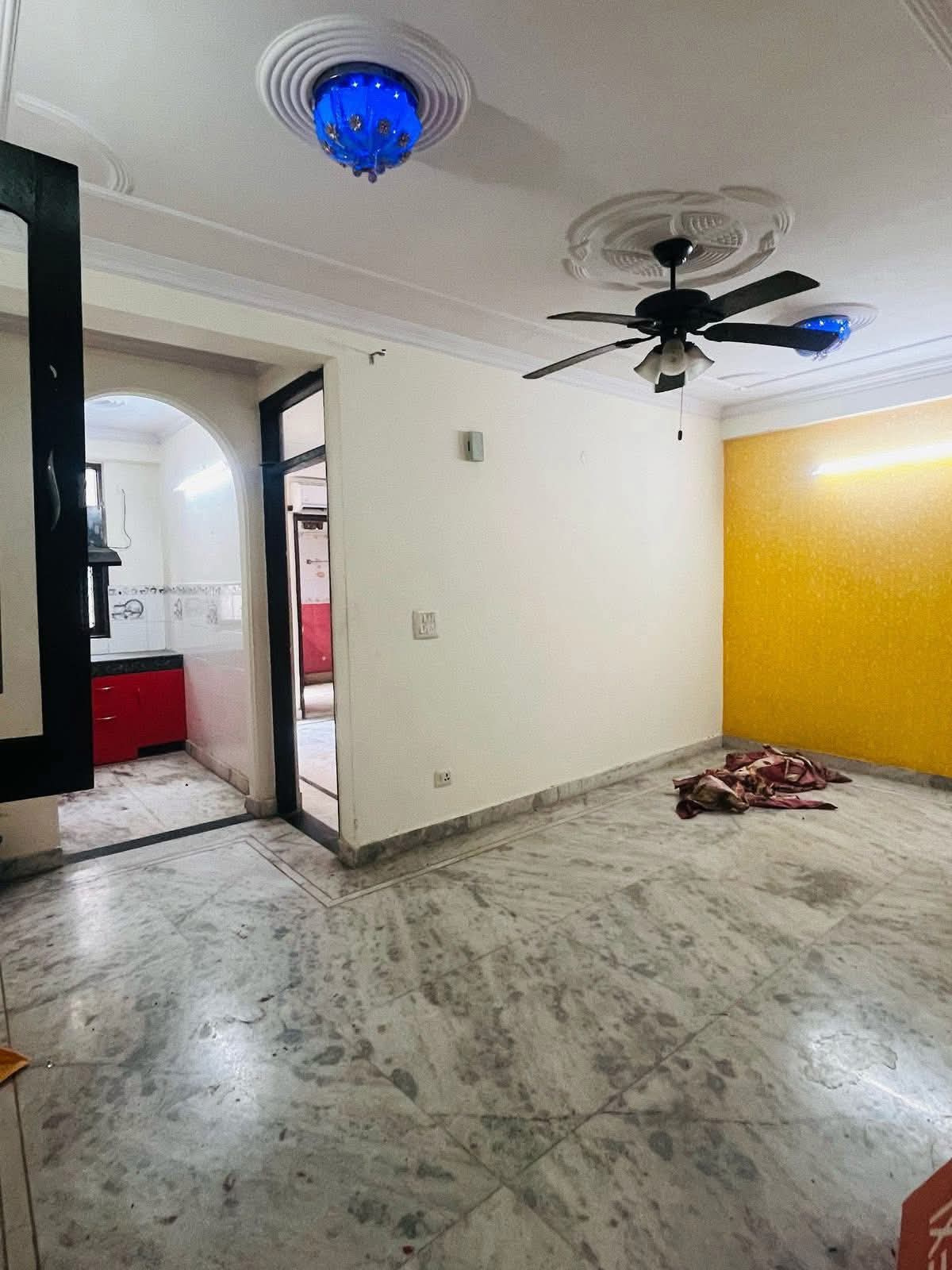 1 BHK Builder Floor For Rent in Chattarpur